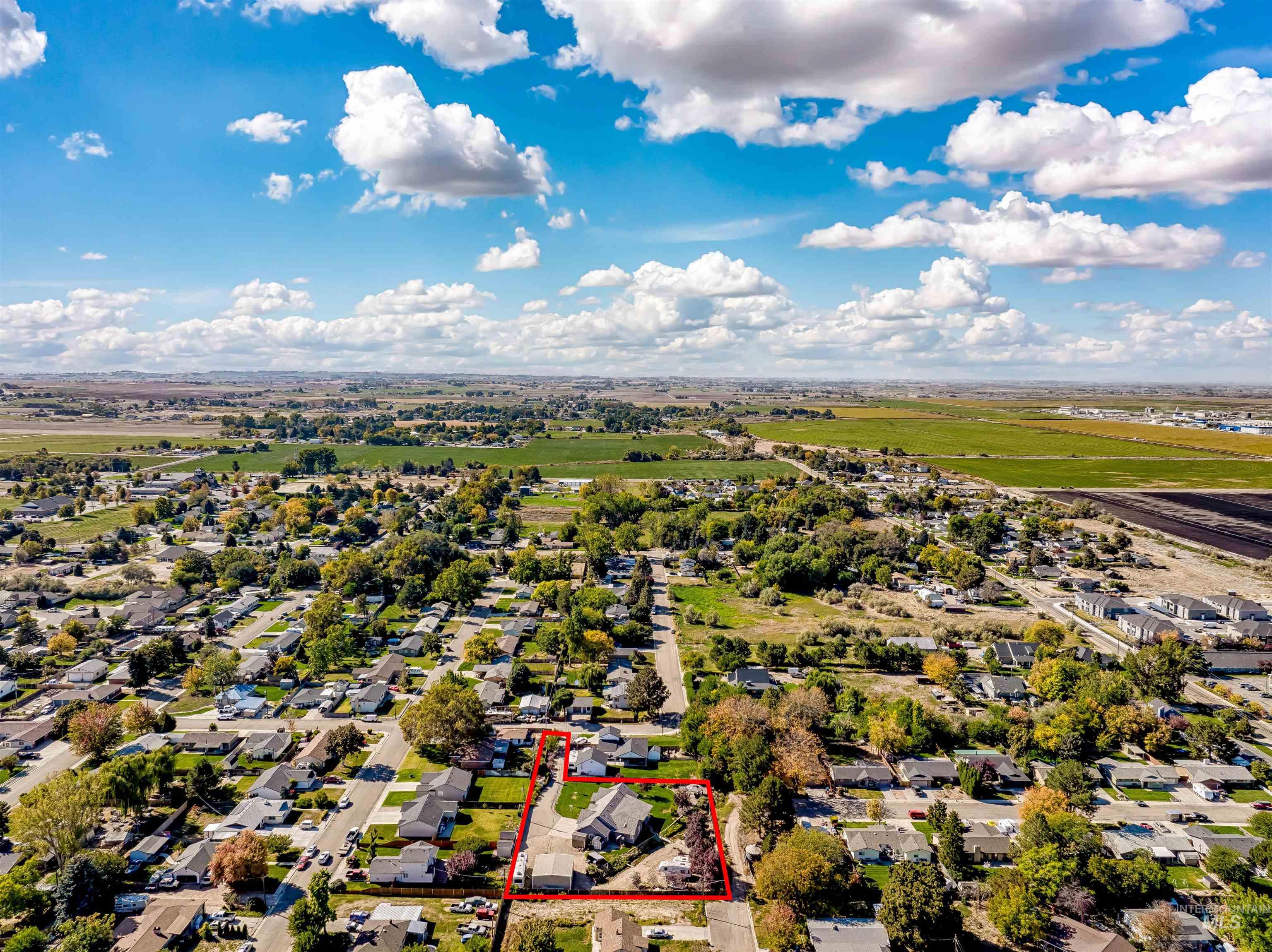 main property photo 45