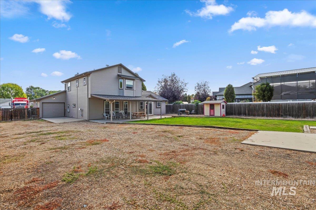 main property photo 22