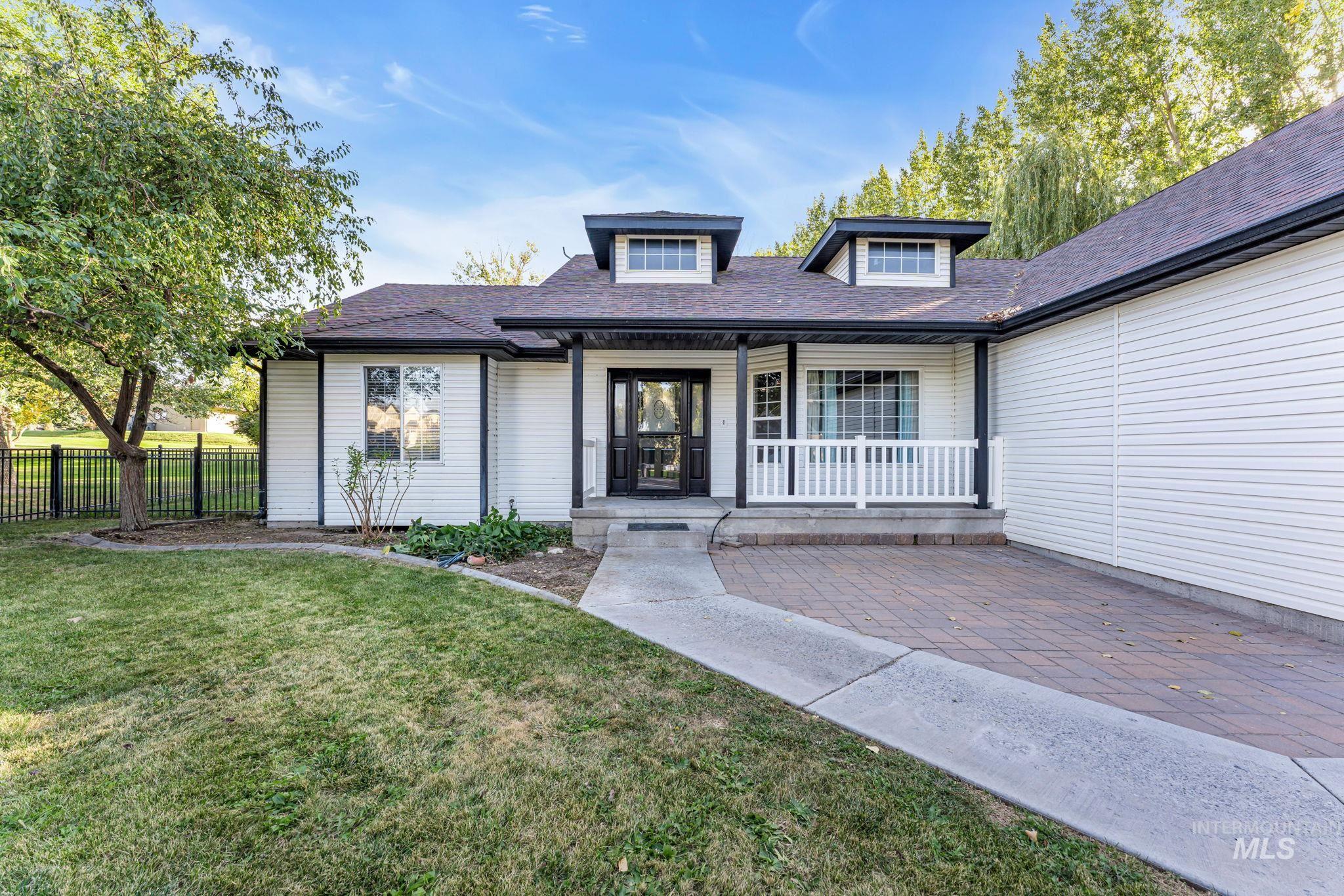 main property photo 1