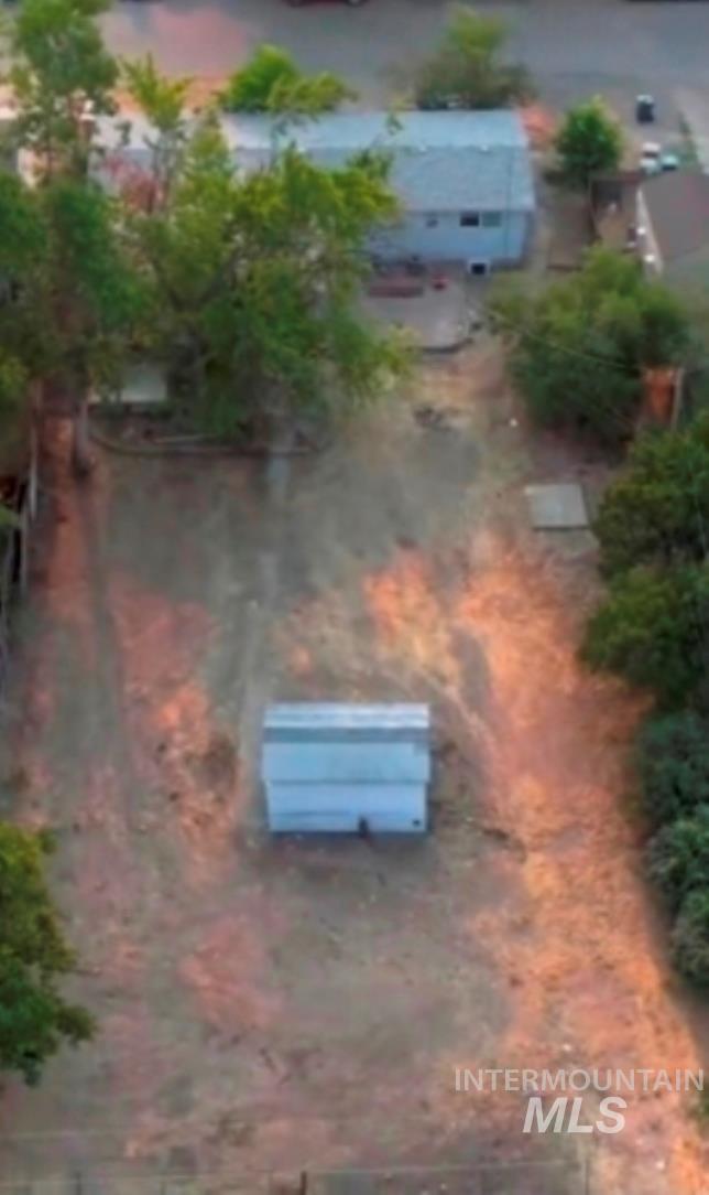 main property photo 43
