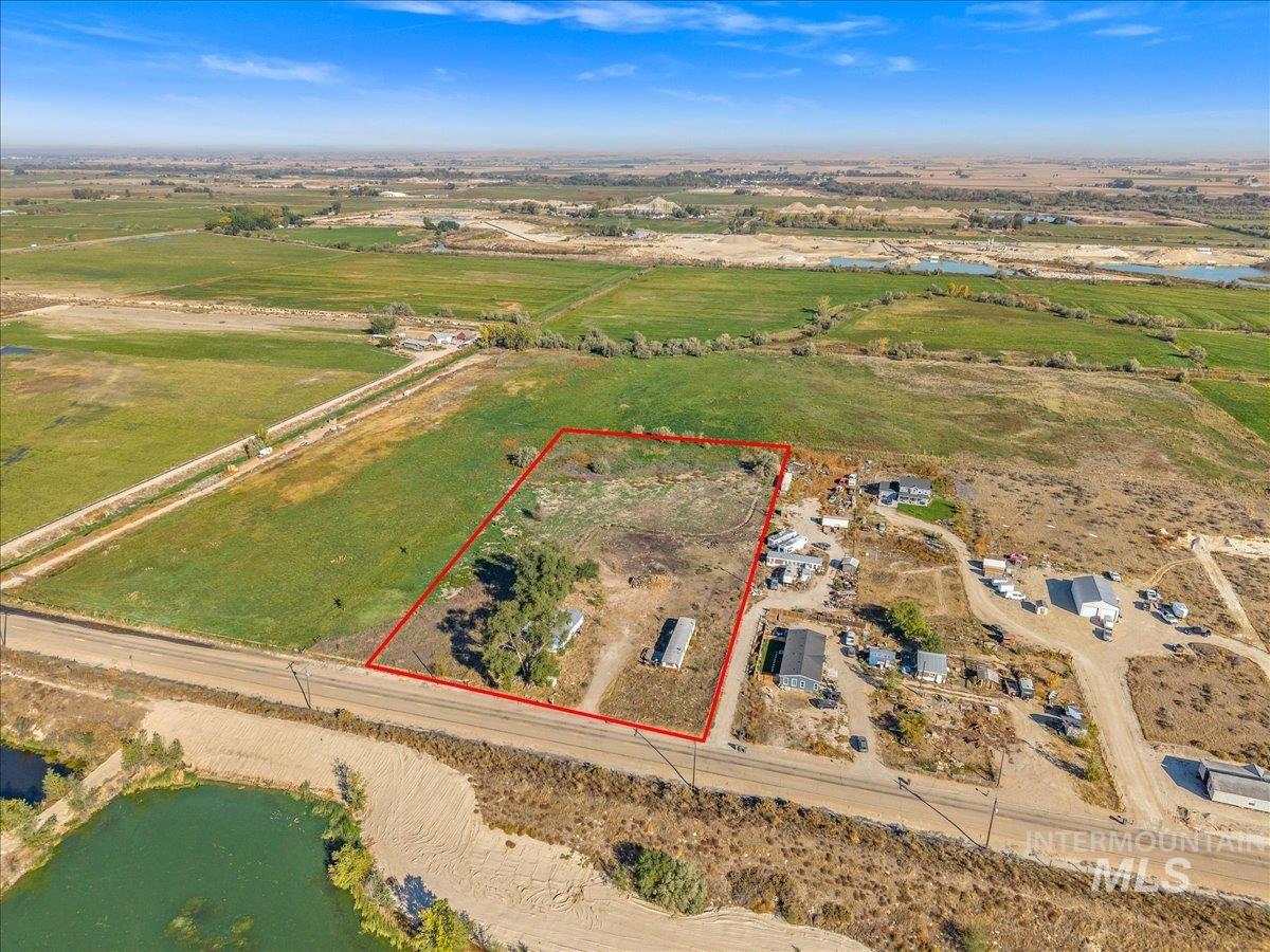 main property photo 3