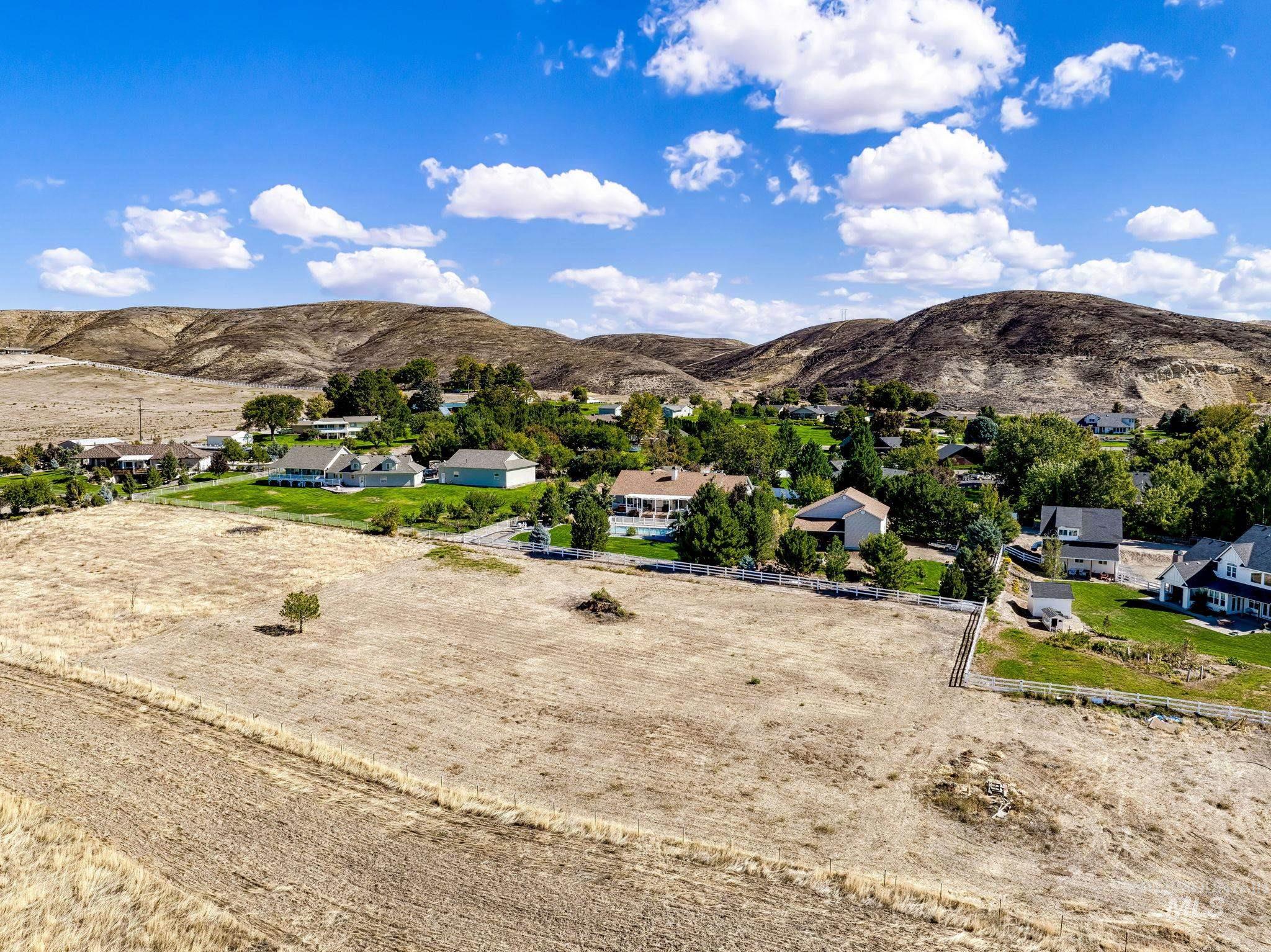 main property photo 48
