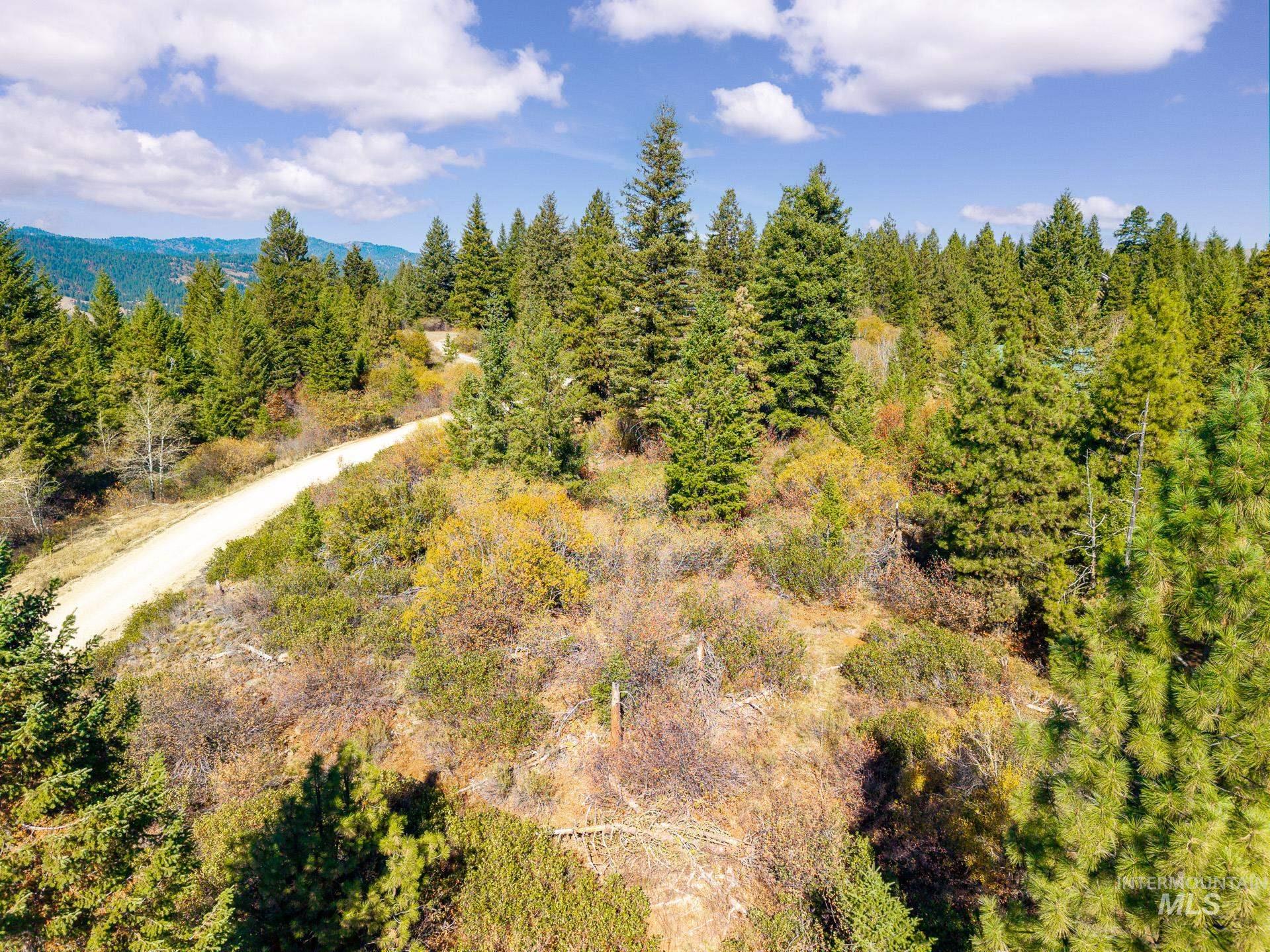 main property photo 24