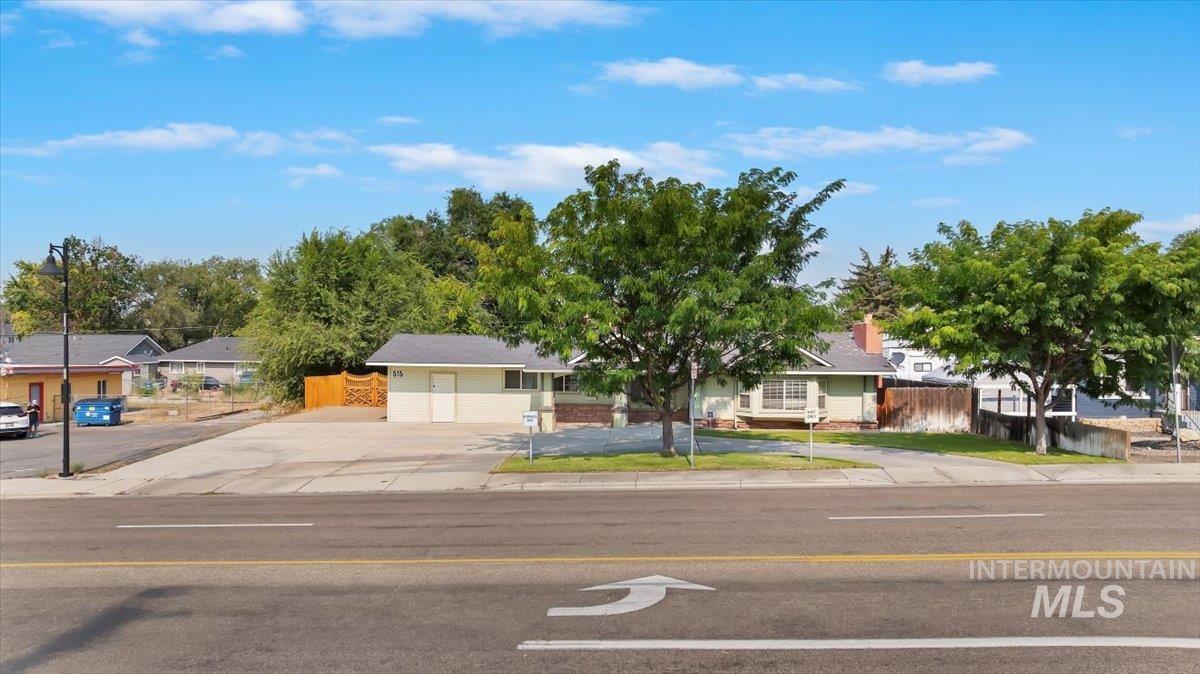 main property photo 47
