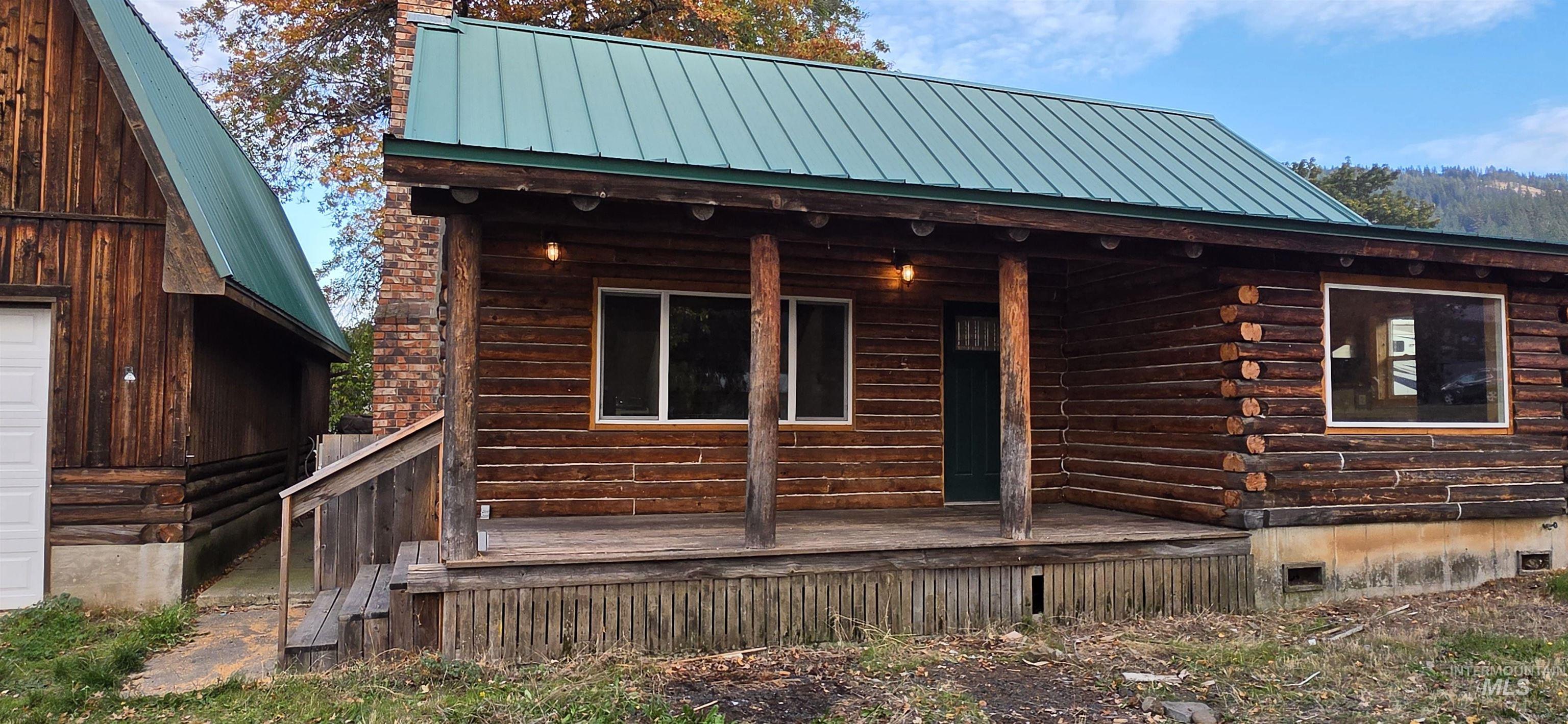 main property photo 12