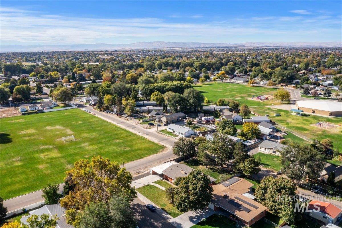 main property photo 44