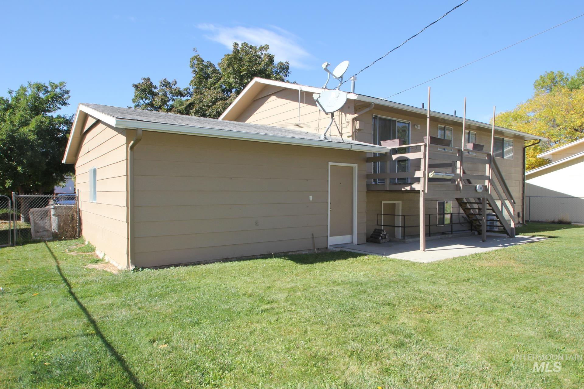 main property photo 31