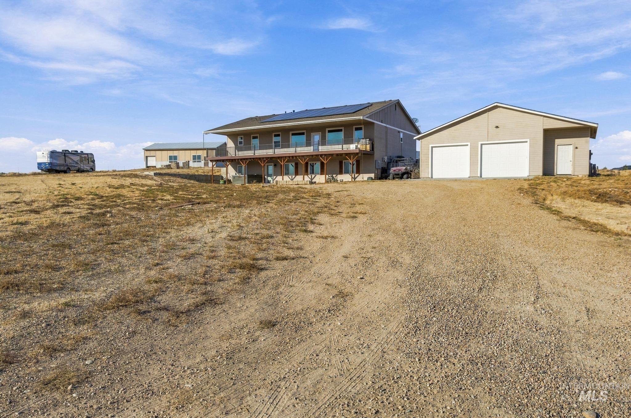 main property photo 45