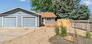 image of property with 4 Bed | 2 Bath | 1,904 Sqft