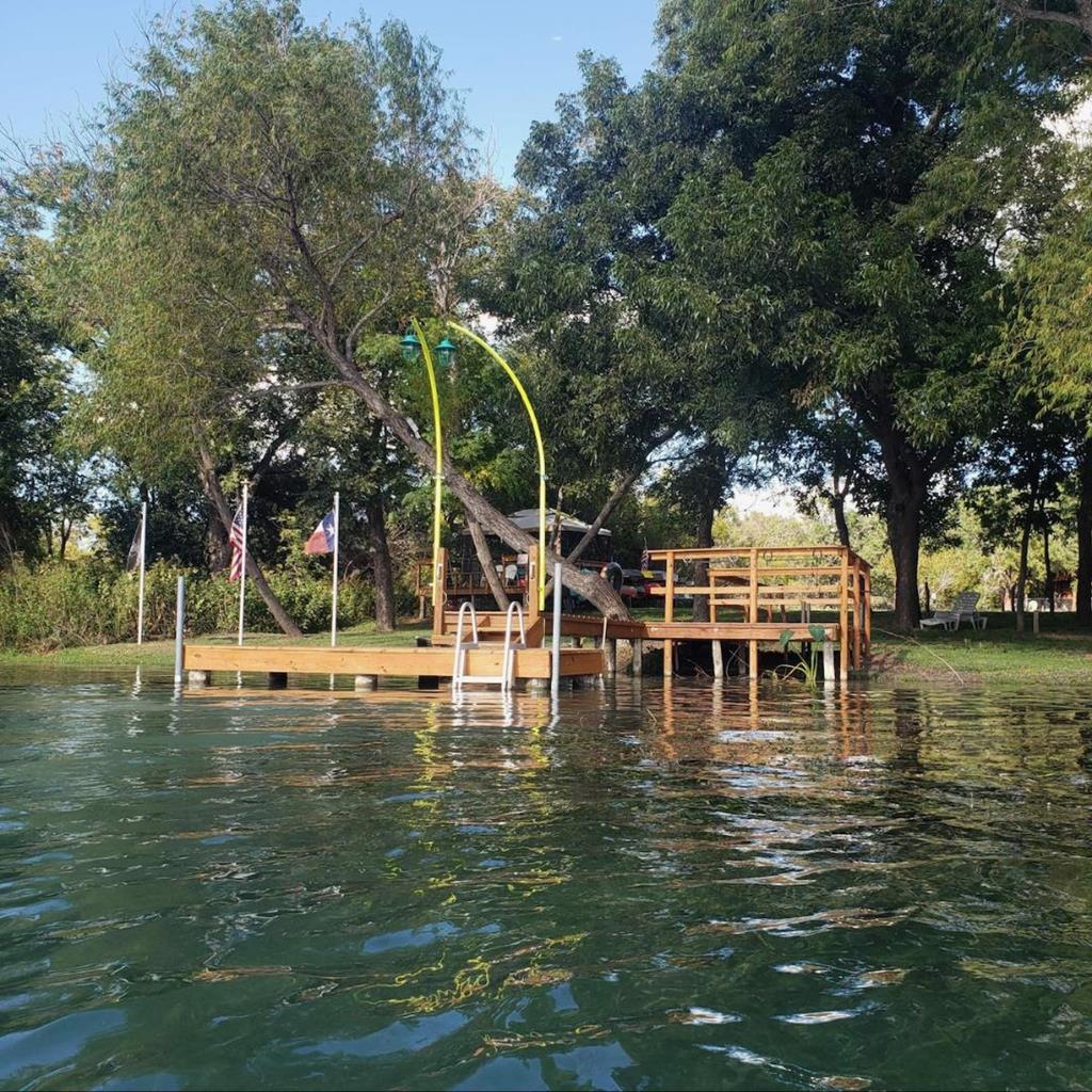 main property photo 12