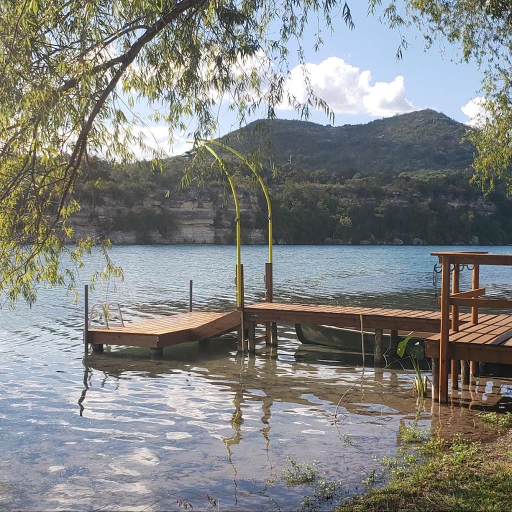 main property photo 13