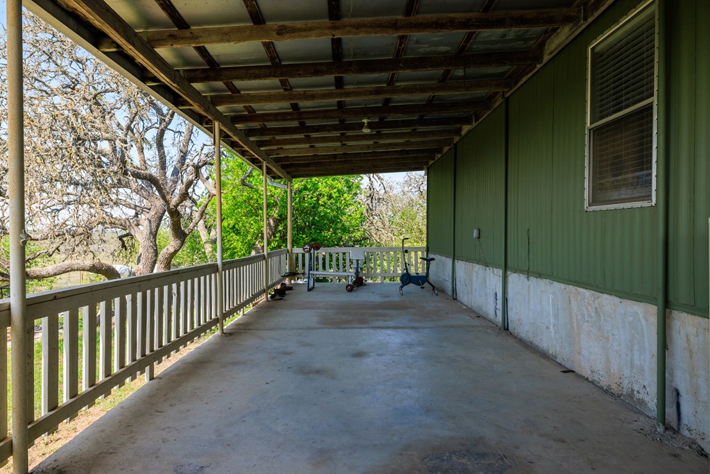 main property photo 19