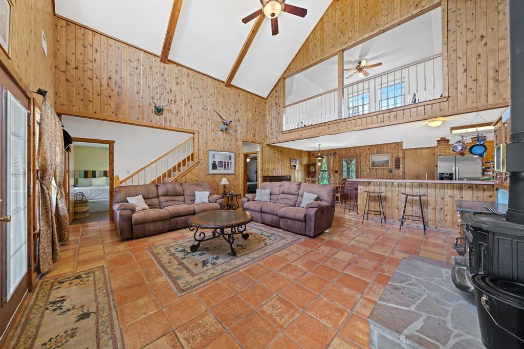 main property photo 51