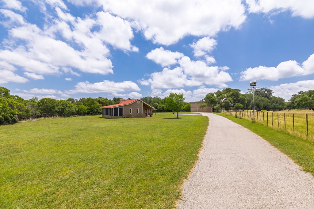 main property photo 12