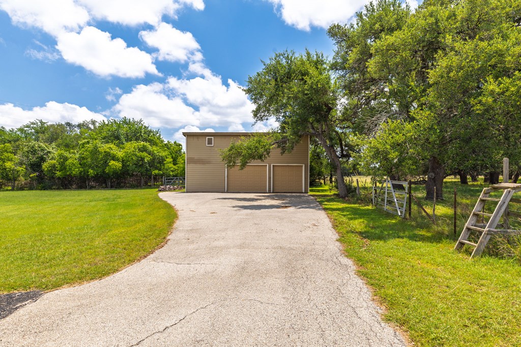 main property photo 15