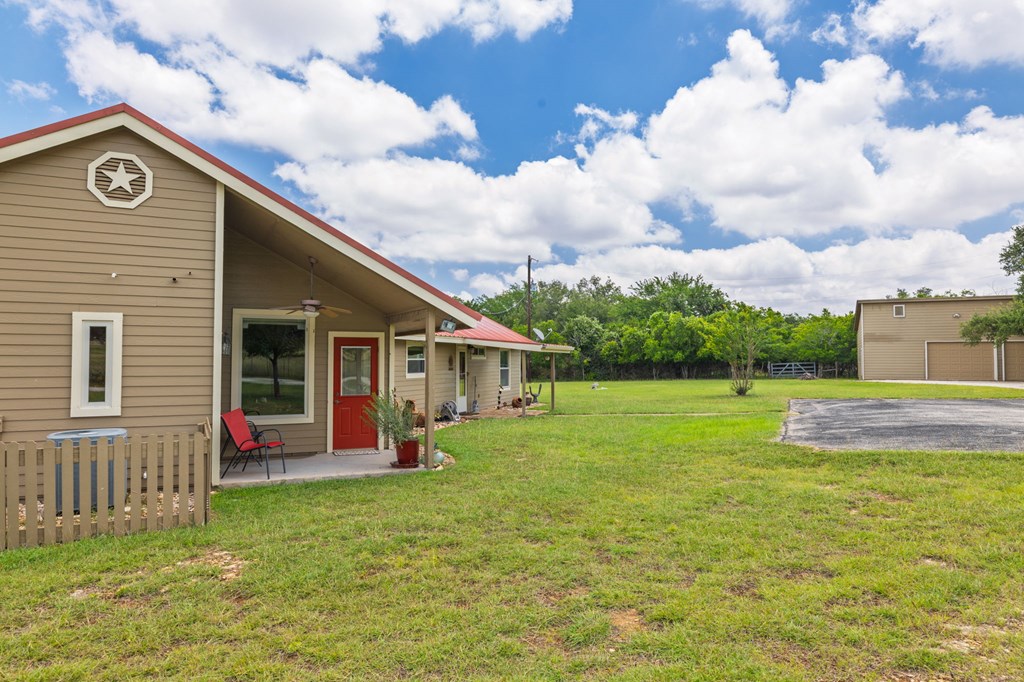 main property photo 18