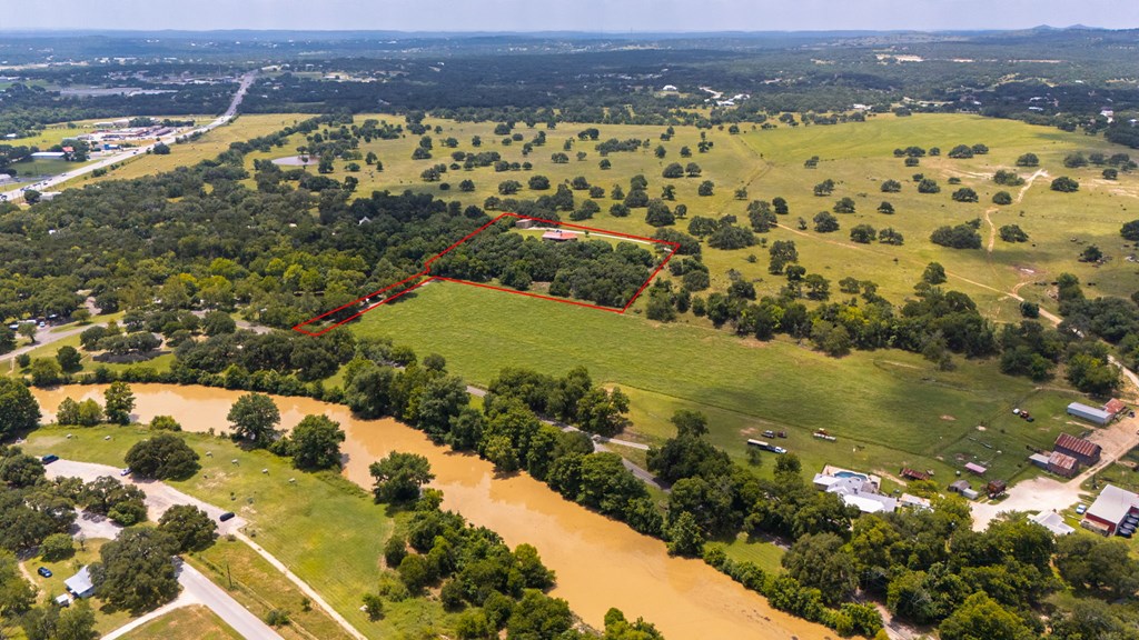main property photo 4