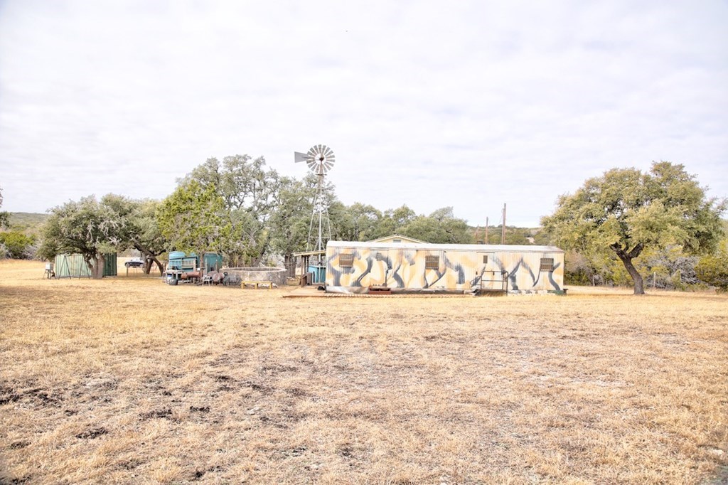 main property photo 22