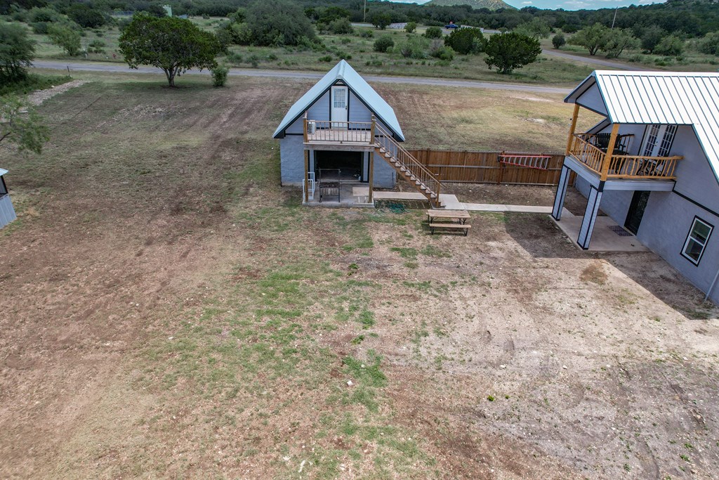 main property photo 21