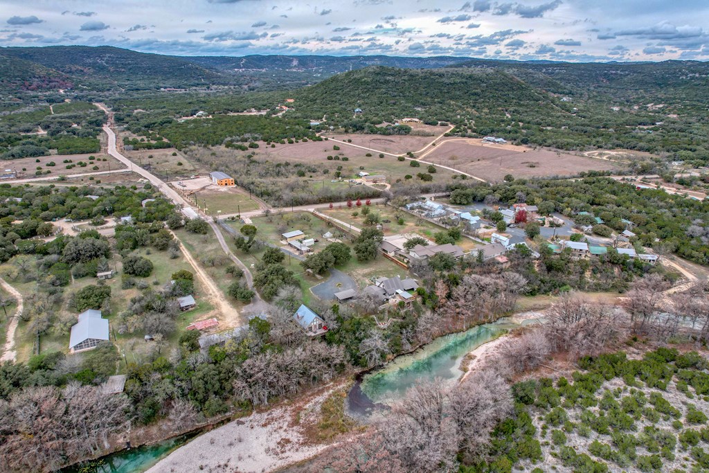 main property photo 11