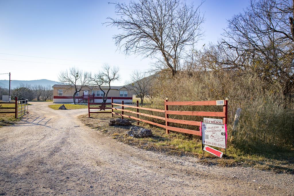 main property photo 83