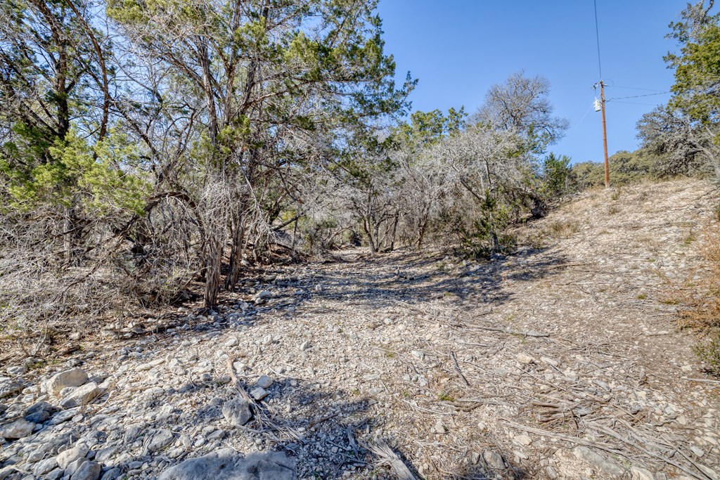 main property photo 27