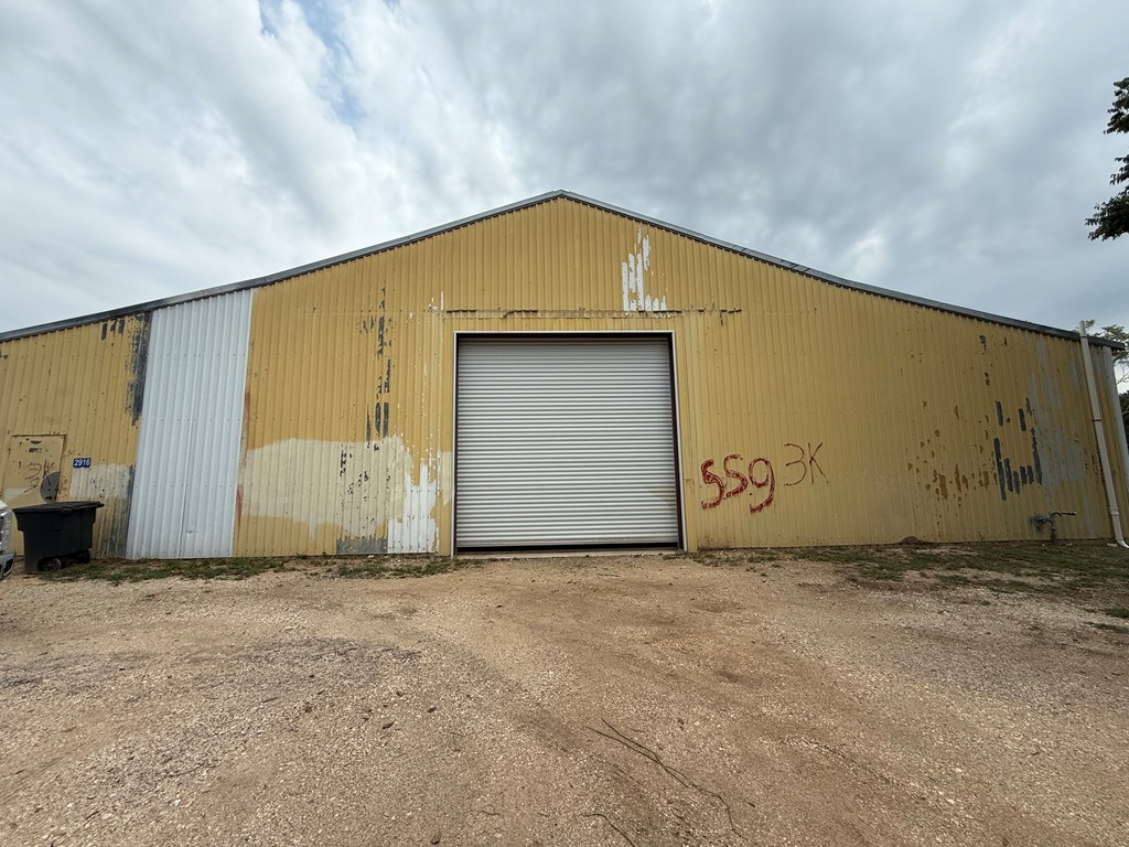 main property photo 5