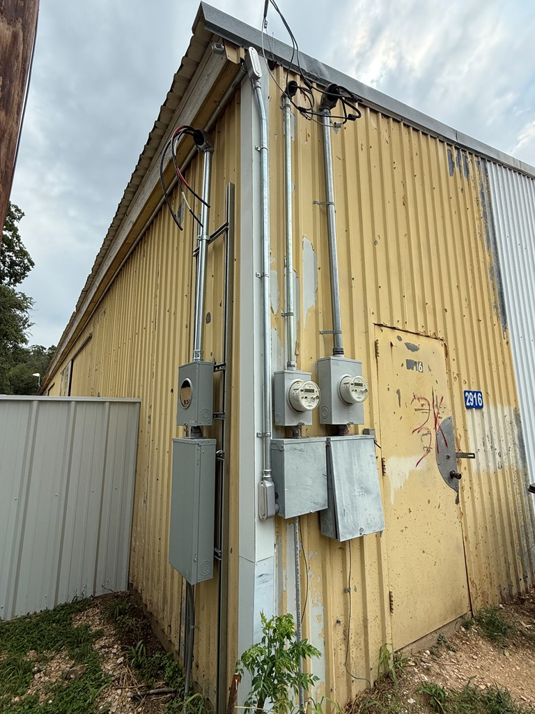 main property photo 7