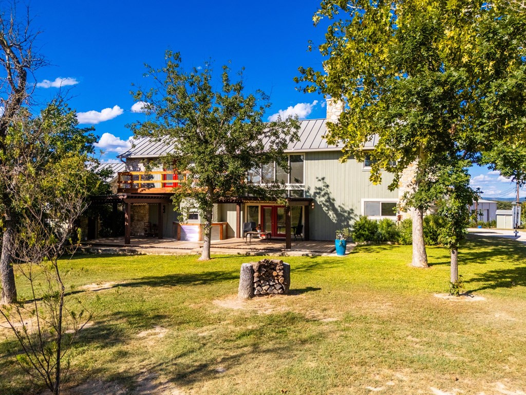 main property photo 13