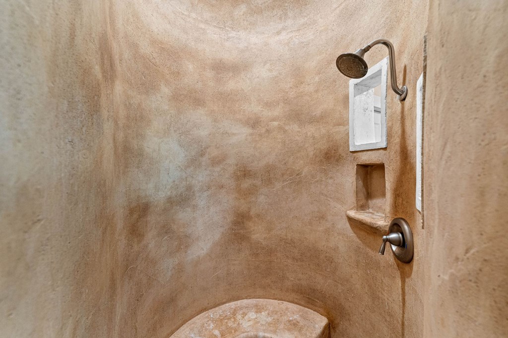 main property photo 60