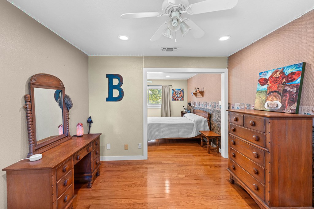main property photo 65