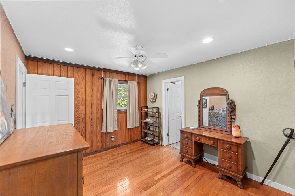 main property photo 66