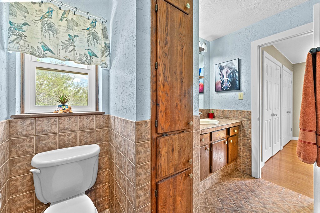 main property photo 71