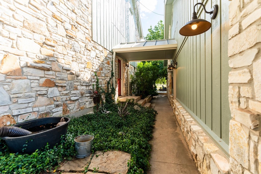 main property photo 73