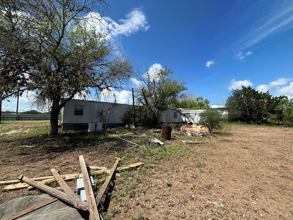 main property photo 14
