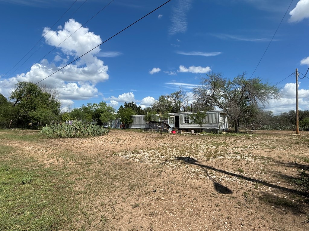 main property photo 16