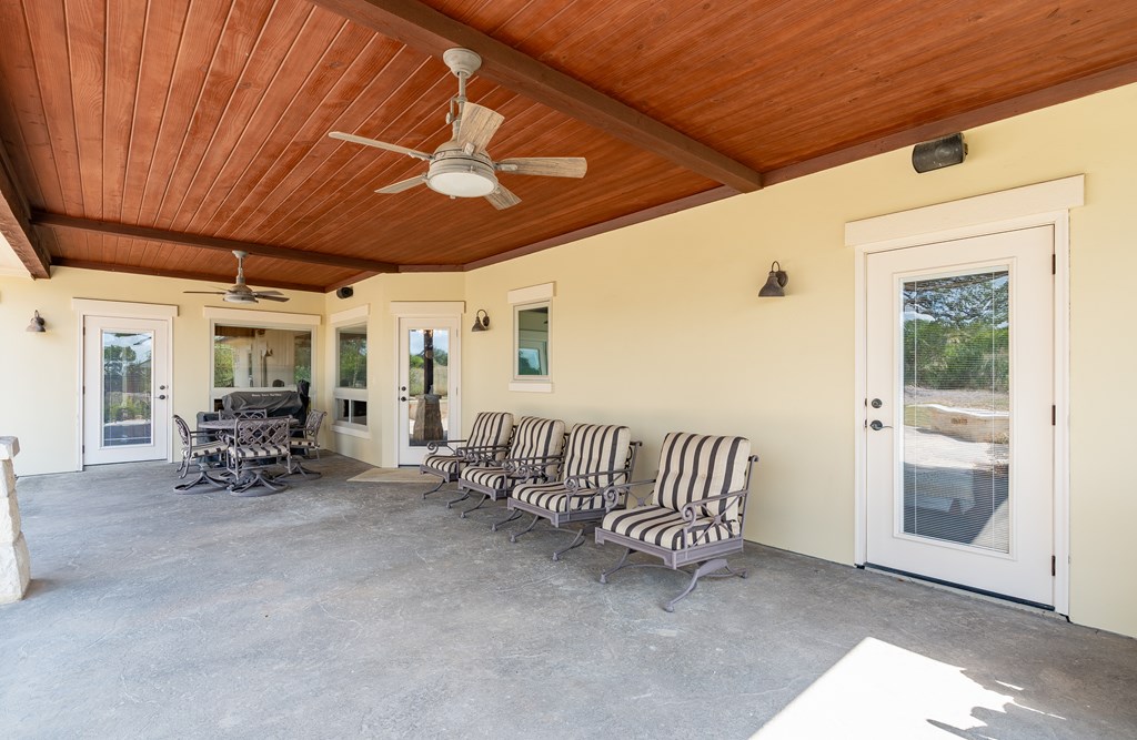 main property photo 37