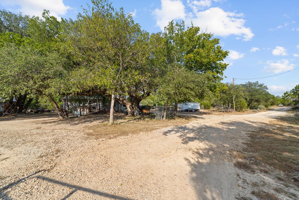main property photo 22