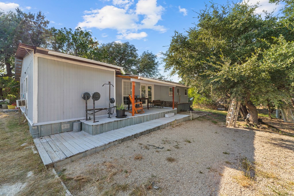 main property photo 8