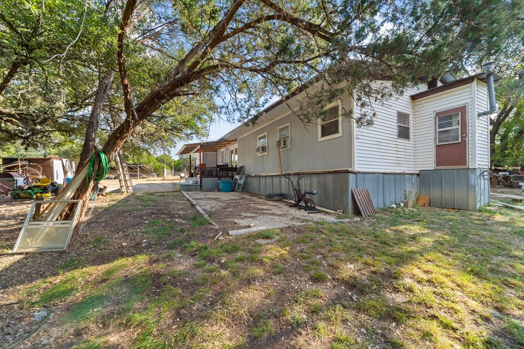 main property photo 9