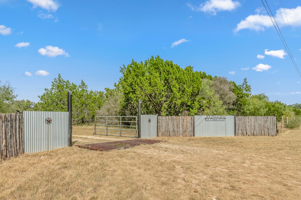 main property photo 19