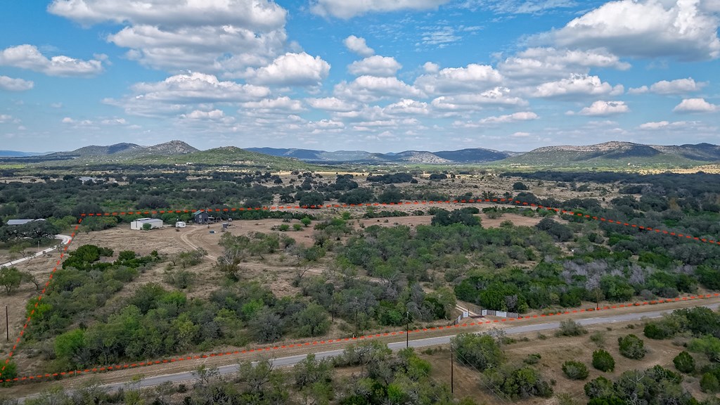 main property photo 26