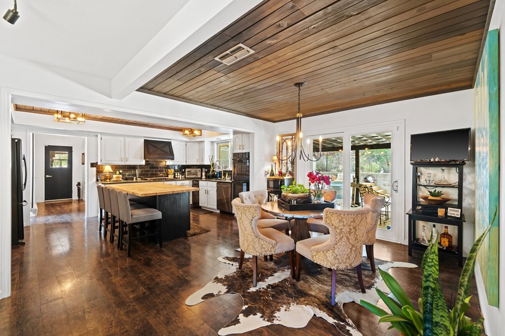 main property photo 84