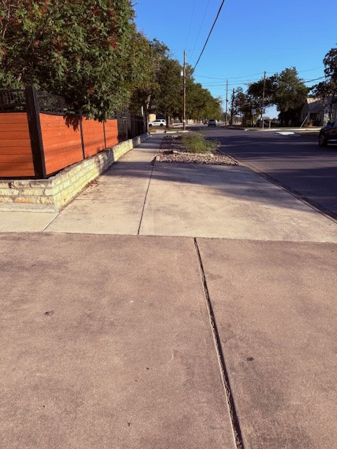 main property photo 22