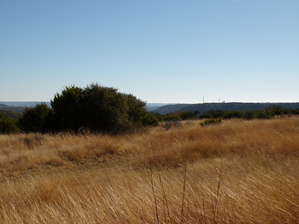 main property photo 10