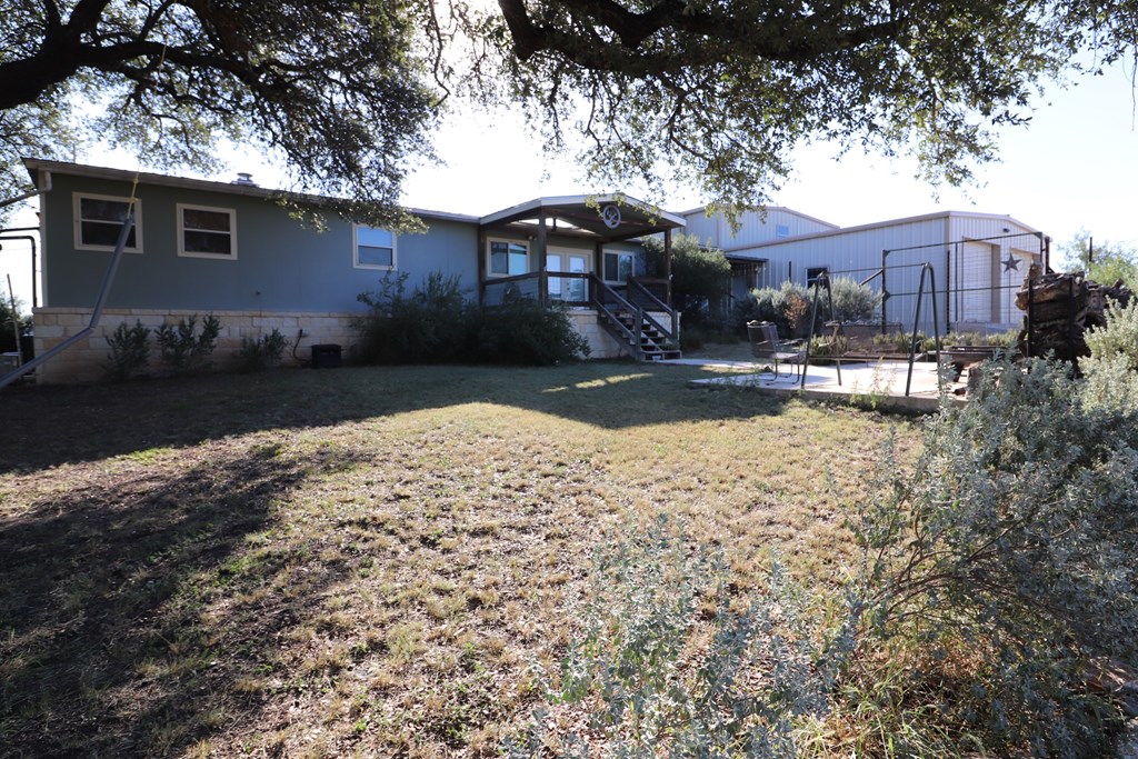 main property photo 33
