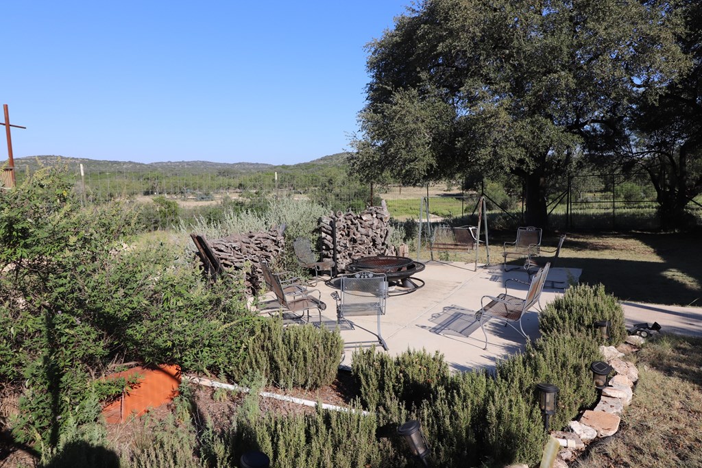 main property photo 34