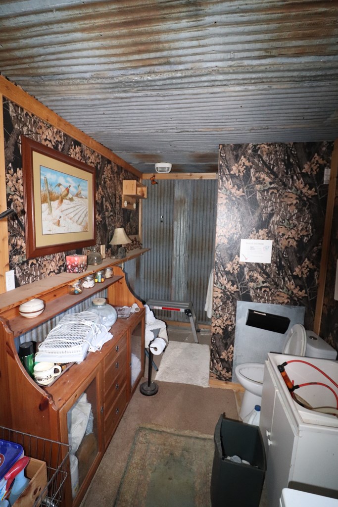 main property photo 37