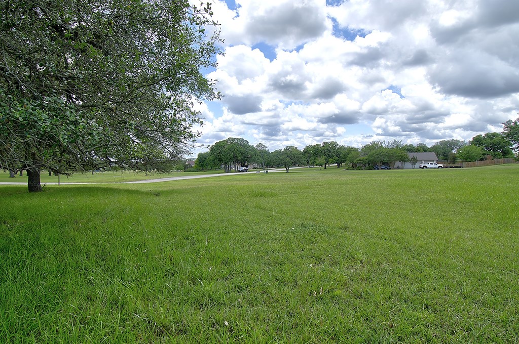 main property photo 11