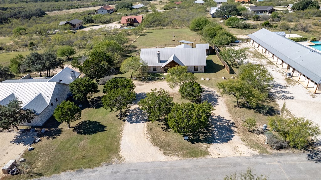 main property photo 48